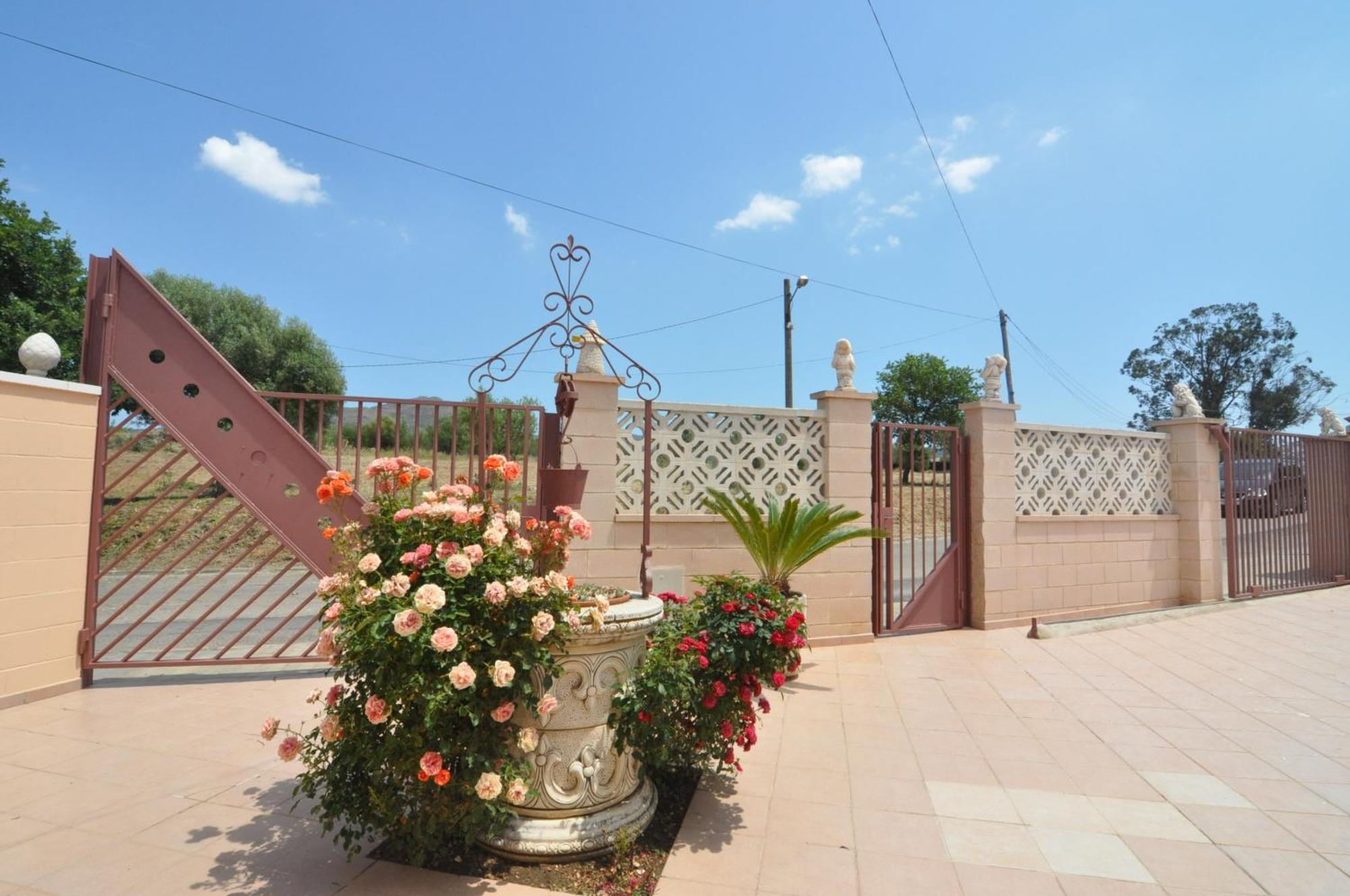 Rnet - Collsacabra Villa Con Piscina Privada Roses Exterior photo